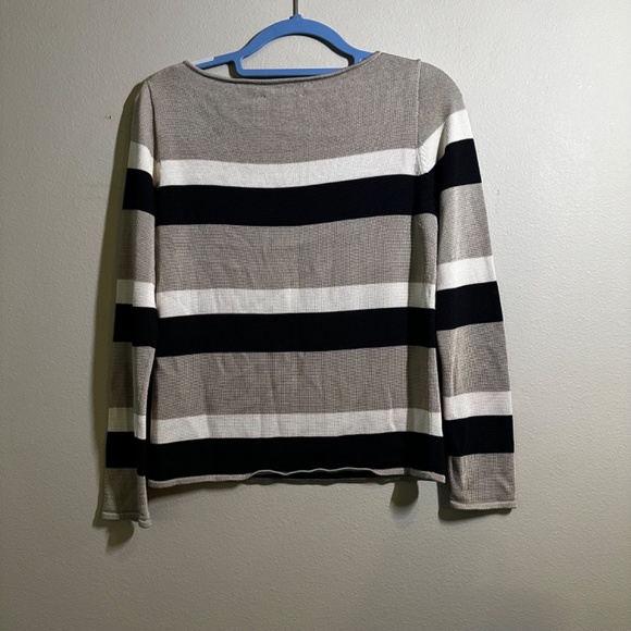 Dana Buchman 100% Silk Black/Tan Striped Sweater Size Medium - Picture 2 of 10